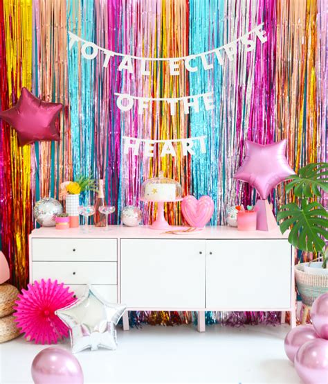 fringe backdrop ideas